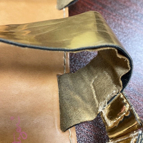 Lilly Pulitzer for Target Gold Sandals Size 2 - Picture 6 of 6